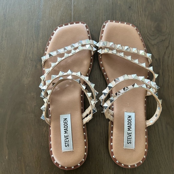 Steve Madden Skylar studded flat sandals strappy nude silver - Picture 5 of 11